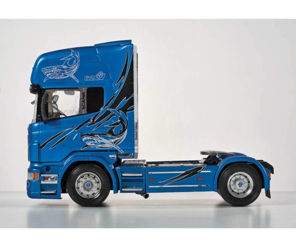 イタレリ　1/24 スカニア　R620 ブルーシャーク　Blue Skark Italeri 1/24 Scania R620 Blue Shark | eBay